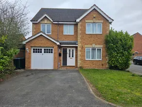 Binley Home for Contractors, Families, Relocators - Image 5