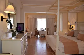 Bahia Principe Escape Runaway Bay - All Inclusive - Image 1