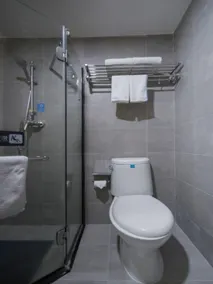 Hanting Hotel Shenzhen Huanggang - Image 5