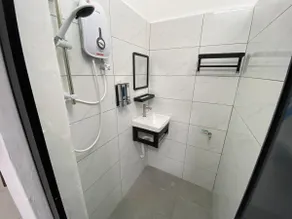 Pagoh Town Homestay - Image 4