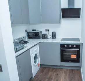 Central Aylesbury Studio 1 with Free Parking - Image 5