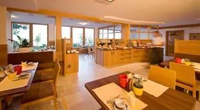 Hotel-Garni Ehrenfels - Image 4