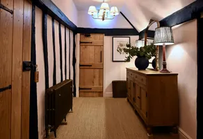 Botley Hill Farmhouse - Image 4