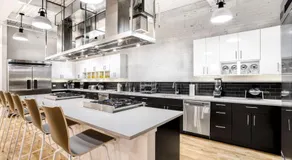 Trumbull Apartments  - Image 3
