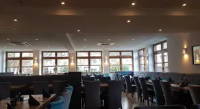 Olympia Hotel & Restaurant - Image 2