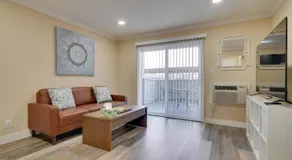2 Mi to Dtwn Pleasanton Condo w/ Pool Access - Image 3