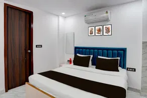 Hotel Bella Express - Image 2