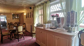 The Hopton Hotel - Image 4