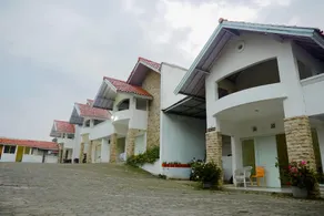 Rossan Villa Hotel near Kampus UPI Setiabudhi - Image 5
