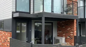 Private Room & Ensuite, in hosted-shared Modern 2 bedroom Apartment - full use of all home facilities - Image 5