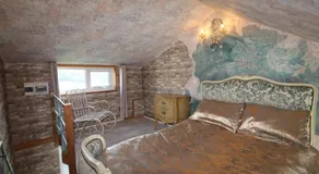Unique, loft-style apartment with fantastic Brighton Marina views - Image 2