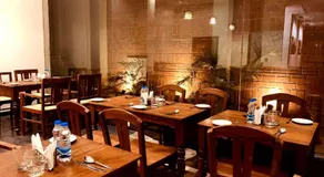 Hotel Sabareesh Park - Image 4