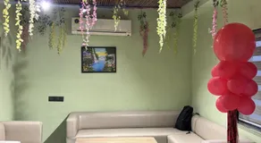 Classic Hotel - Image 4