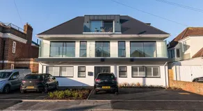 THE PENTHOUSE by BOURNECOAST - A Stylish Coastal Penthouse with a Balcony, SEA VIEWS and Parking - Just 10 Minutes Walk to the Sandy Beaches - FM8407 - Image 4