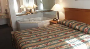 Kozy Inn Columbus - Image 2