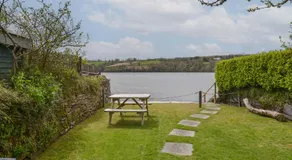 Regatta Cottage - Image 5