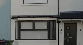 3 Bed Home sleeps 6 in Heart of Cardiff Free Parking - Image 5