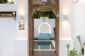 Villa Grega Santorini, 2 bedroom walking to padang Padang Uluwatu - Image 3