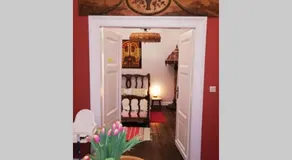 Shoe Styling Apartment - Image 5