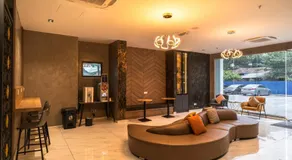 DJ Citi Plaza Hotel & Suites - Image 4