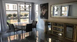 Luxurious 2 Bedroom Apartment Old City - Image 3