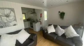 PEN-Y-FAN HOLIDAY CABIN - GLAN GWNA HOLIDAY PARK SNOWDONIA - Image 2