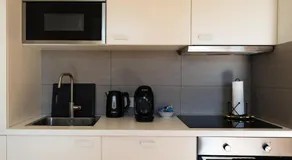Studio 180 - Image 5