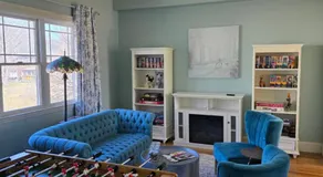 Captain Tiffany's - Image 2
