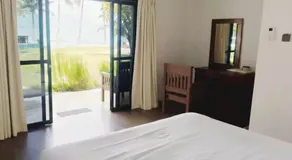 La Plage Beach Club - Image 2