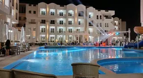 شاليه من غرفتين سانتوريني الساحل الشمالي - Image 3