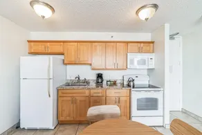 Waikiki Banyan Condo With Panoramic 37th Floor Ocean Views - Image 5