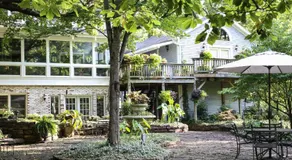 Dickson Street Bed & Breakfast - Image 5