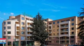 Studios in Sveta Elena complex with mineral pool - Image 4