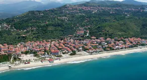 Eleatica Holiday Apartment - Image 5
