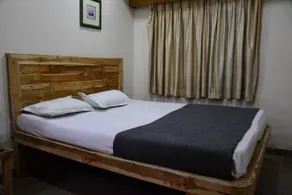 Hotel Regency - Image 2