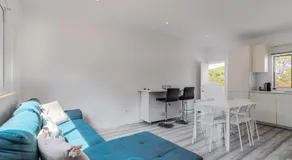 Casa T3 com piscina perto da praia - Image 2