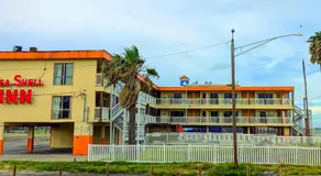 Sea Shell Inn on the Beach - Image 3
