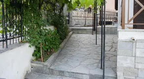 Este Luxury Apartments - Image 4