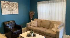 Baby Blue Sky - Price 2bd - Newly remodeled - nearby trails - Image 2