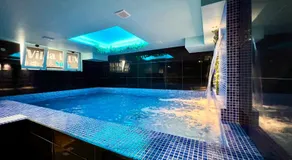 Hotel & Spa Villa Luxe - Image 2