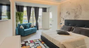 T Villa - Image 2