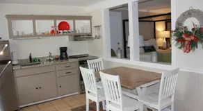 Scenic Vista Inn - Image 3