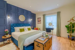 Regency Basement Apartment - Image 2