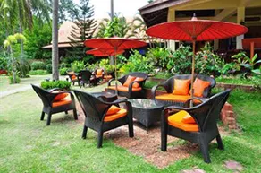 Coral Hotel Bangsaphan - Image 4