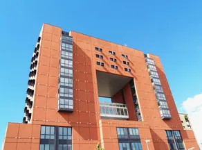 Queen Hotel - Image 2
