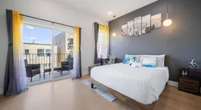Luxury 3BR Condo | Mins to Manhattan - Image 2