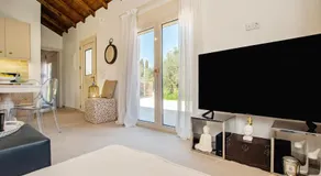 Petit Palace - Image 2
