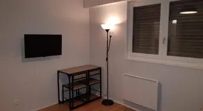 Charmant Studio - Image 2