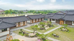 Hanok 1st Street - Image 5