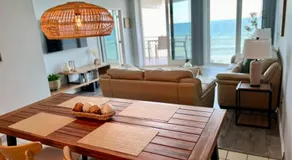 Relaxing Ocean Front penthouse - Image 4